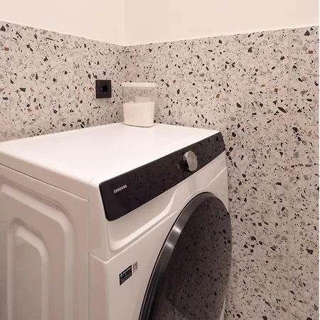 Dandelion Premium Apartment Riga